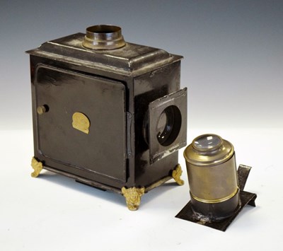 Lot 370 - Late 19th Century German tinplate magic lantern