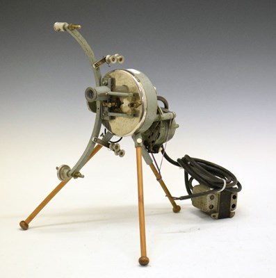 Lot 380 - 'Pathescope Princess' film projector