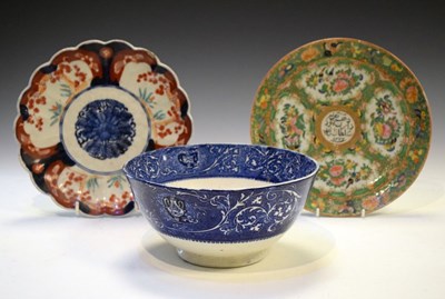 Lot 414 - Chinese Famille Rose porcelain plate, together with an Imari plate and Middle Eastern bowl