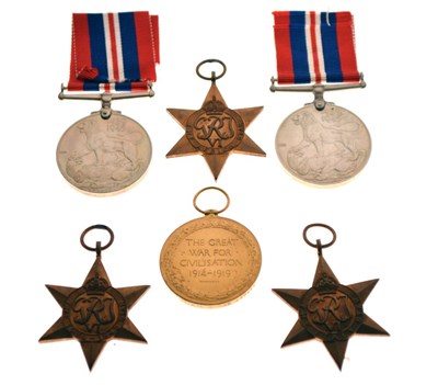 Lot 270 - Assorted World War I and World War II medals