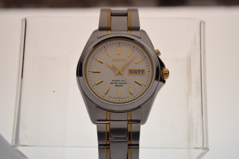 Lot 102 Seiko Gentleman s Kinetic water resist 50M