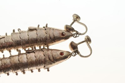 Lot 47 - Pair of Eastern white metal articulated fish earrings