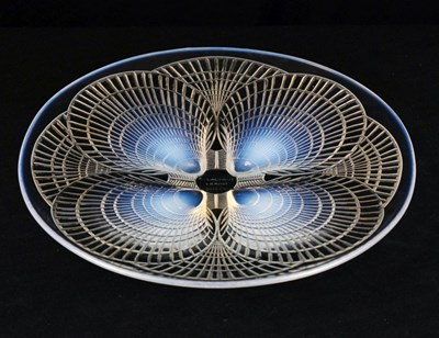 Lot 278 - René Lalique (1860-1945) - 'Coquilles' opalescent glass plate, 29.5cm