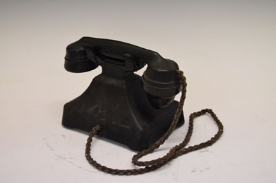 Lot 318 - Vintage Ericsson Bakelite telephone