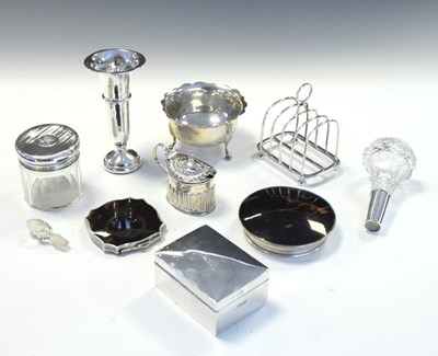 Lot 158 - Quantity of small silver to include Victorian silver toastrack, etc
