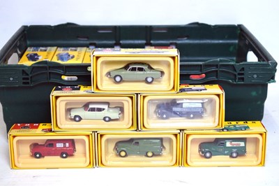 Lot 433 - Vanguards - Quantity of nineteen boxed 1:43 scale diecast model vehicles