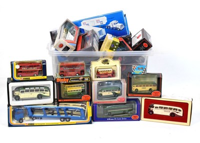 Lot 290 - Collection of boxed diecast model vehicles