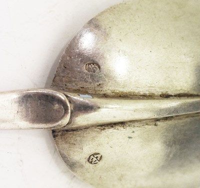 Lot 92 - Late 17th Century Continental silver dog nose spoon