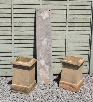 Lot 753 - Pair of chimney pots