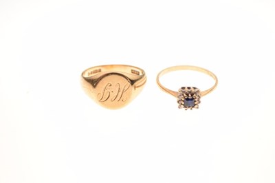 Lot 12 - 9ct gold signet ring, and 9ct gold sapphire and diamond cluster ring