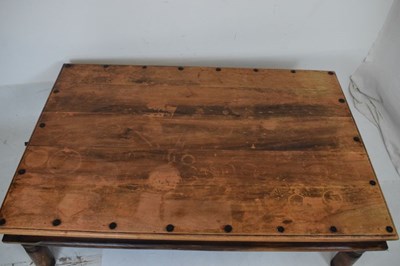 Lot 472 - Large Colonial-style hardwood coffee table