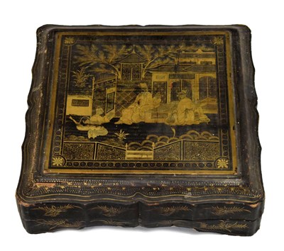 Lot 727 - 19th Century Chinese lacquer box