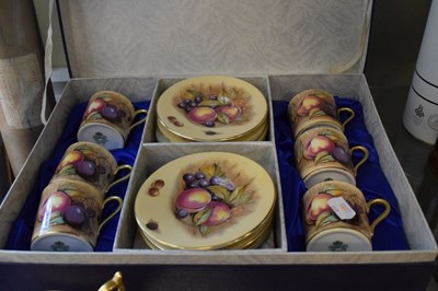 Lot 328 - Aynsley 'Orchard Gold' tablewares