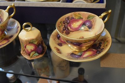 Lot 328 - Aynsley 'Orchard Gold' tablewares