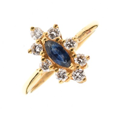 Lot 15 - Sapphire and diamond cluster ring