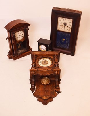 Lot 457 - Four clocks to include; an American wall clock, slate mantel clock, etc