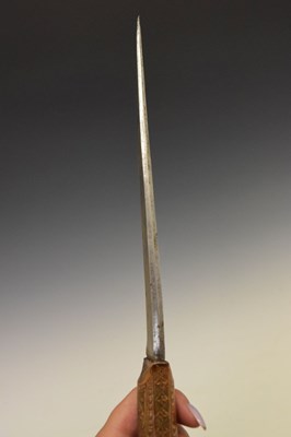 Lot 321 - 19th Century Indo Persian dagger 'Pesh Kabz'