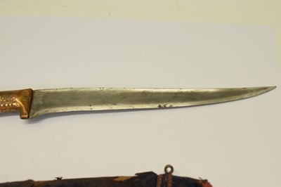 Lot 321 - 19th Century Indo Persian dagger 'Pesh Kabz'