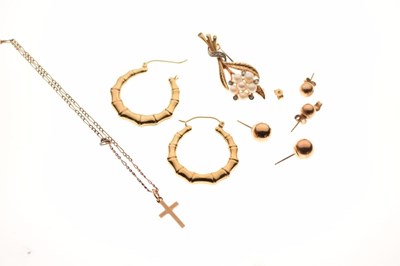 Lot 59 - 9ct gold floral brooch set freshwater pearls, a 9ct gold cross on chain, and three pairs of earrings