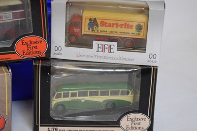 Lot 424 - Quantity of diecast model buses/ trucks to include EFE and Corgi