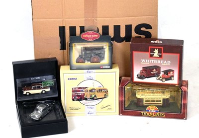 Lot 423 - Large quantity of boxed diecast model vehicles