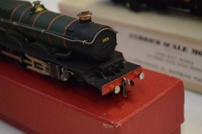 Lot 406 - Hornby Dublo 'Bristol Castle' and two Anbrico Scale Model carriages
