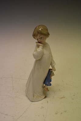 Lot 273 - Five Nao figurines