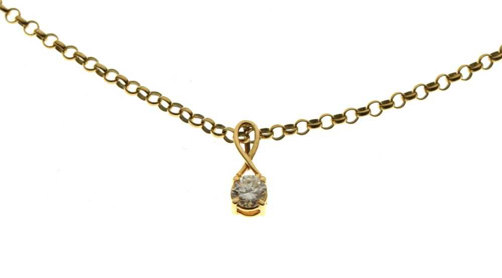 Lot 68 - 18ct gold, diamond single stone pendant