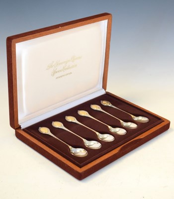 Lot 147 - Sovereign Queens spoon collection