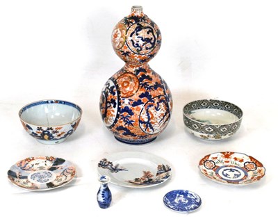 Lot 594 - Quantity of Japanese ceramics