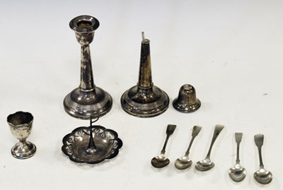 Lot 141 - Quantity of silver items to include ring stand, egg cup, etc