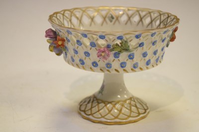 Lot 320 - Early 20th Century Dresden porcelain pedestal bowl