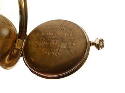 Lot 142 - 14K open face pocket watch