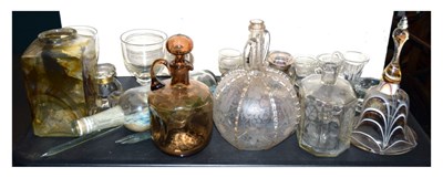 Lot 300 - Assorted 19th Century and later glass