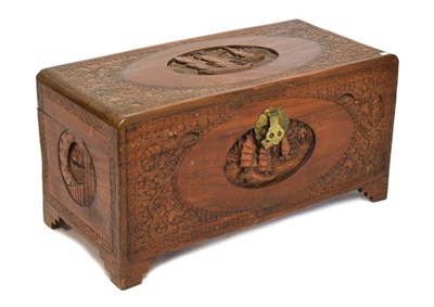 Lot 684 - Chinese camphar wood chest