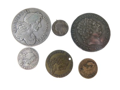 Lot 137 - Coins - Quantity of coins to include: Charles II Crown, George III Crown etc (5)
