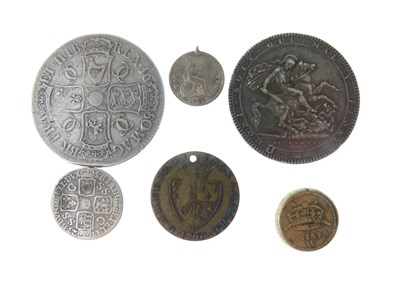 Lot 137 - Coins - Quantity of coins to include: Charles II Crown, George III Crown etc (5)