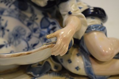 Lot 286 - Pair of Meissen figural sweetmeat dishes