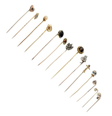 Lot 88 - Collection of fourteen various stick pins
