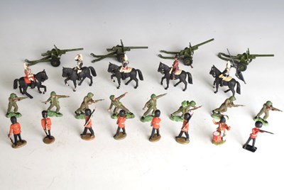 Lot 252 - Quantity of Britains 'Deetail' and other military figures