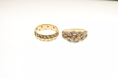 Lot 29 - Two 9ct gold dress rings