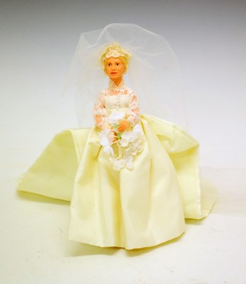 Lot 452 - Peggy Nisbet limited edition 'LE23'  Grace Kelly (Princess of Monaco) doll