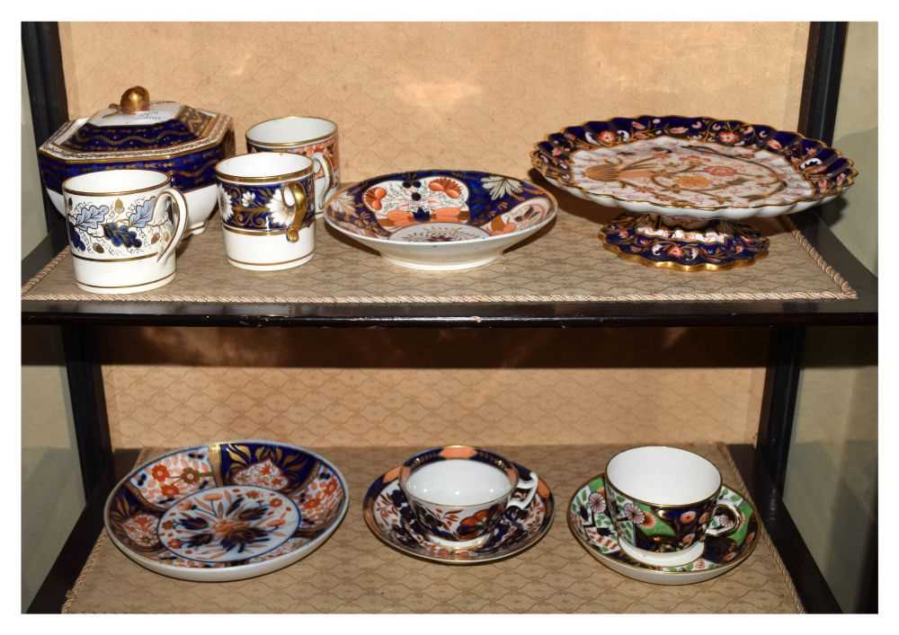 Lot 330 - Quantity of early 19th Century and later Imari and other teawares