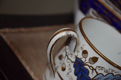 Lot 330 - Quantity of early 19th Century and later Imari and other teawares