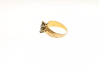 Lot 2 - 18ct gold Mizpah ring set peridot-coloured stone