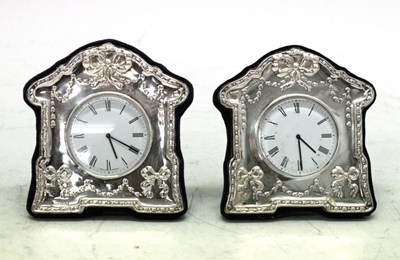 Lot 122 - Pair of modern silver desk clocks
