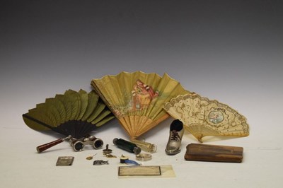 Lot 284 - Mixed objects of virtue, scent bottle, opera glasses, hair ornament, etc