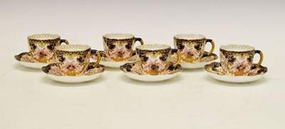 Lot 589 - Six Royal Crown Derby pattern 3788 cups and saucers