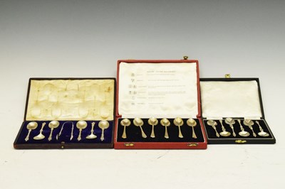 Lot 172 - Three sets of silver teaspoons