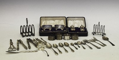 Lot 159 - Quantity of assorted silver